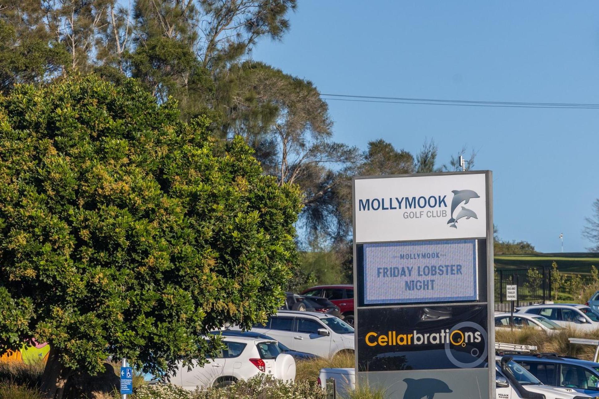 Mollymook Luxury Beachfront Apartment 3 מראה חיצוני תמונה